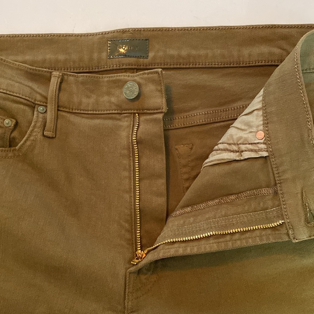 Mother Denim The Insider Crop Step Fray Olive/Fir Green Jeans size 32 NWT - Picture 6 of 17